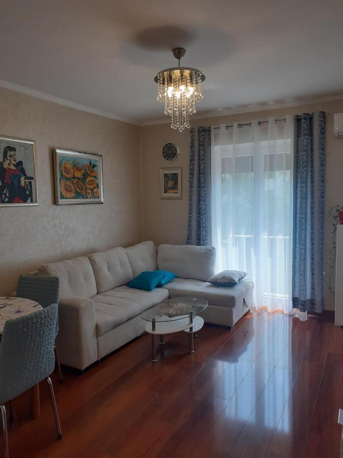App Kolar Apartment