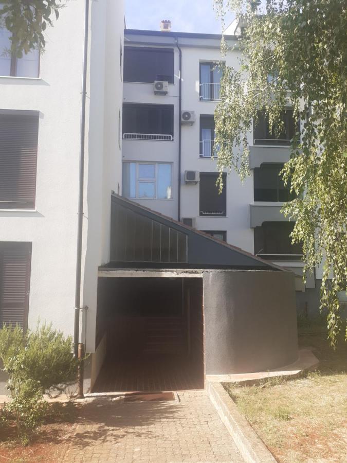 App Kolar Apartment *